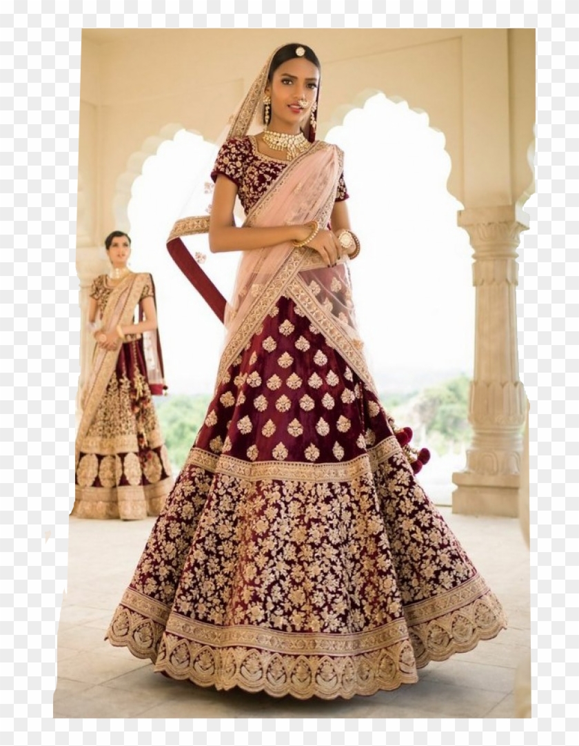 Reasons Why Should Brides RENT Their Lehengas & Not Buy Them | Shaadi  Baraati