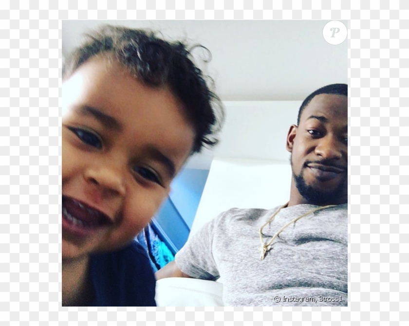 Terrence Ross A Publie Une Photo De Lui Avec Son Petit Terrence Ross Son Hd Png Download 950x589 5070048 Pngfind